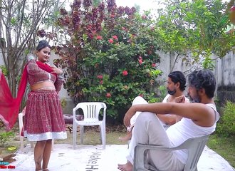 DEUX MALIK, ÉBATS HARDCORE EN EXTÉRIEUR AVEC UNE SERVANTE DESI LORSQU'ELLE ÉTAIT SEULE À LA MAISON FILM COMPLÈT (AUDIO EN HINDI) SEXE EN PLEIN AIR